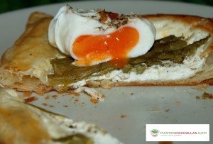 hojaldre-queso-esparragos-huevo2 logo