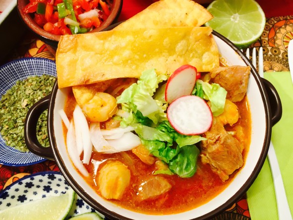 pozole rojo detalle
